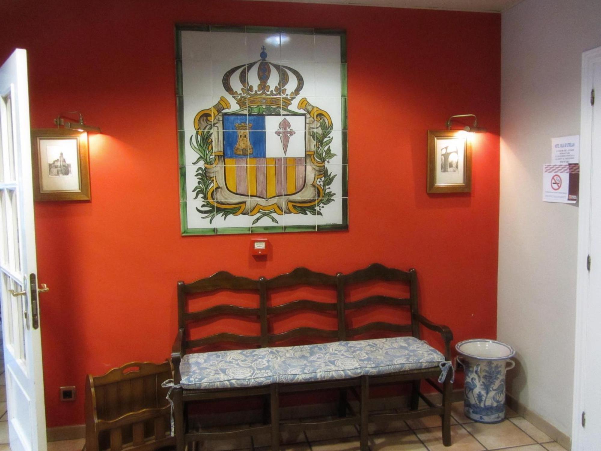Hotel Villa De Utrillas Buitenkant foto