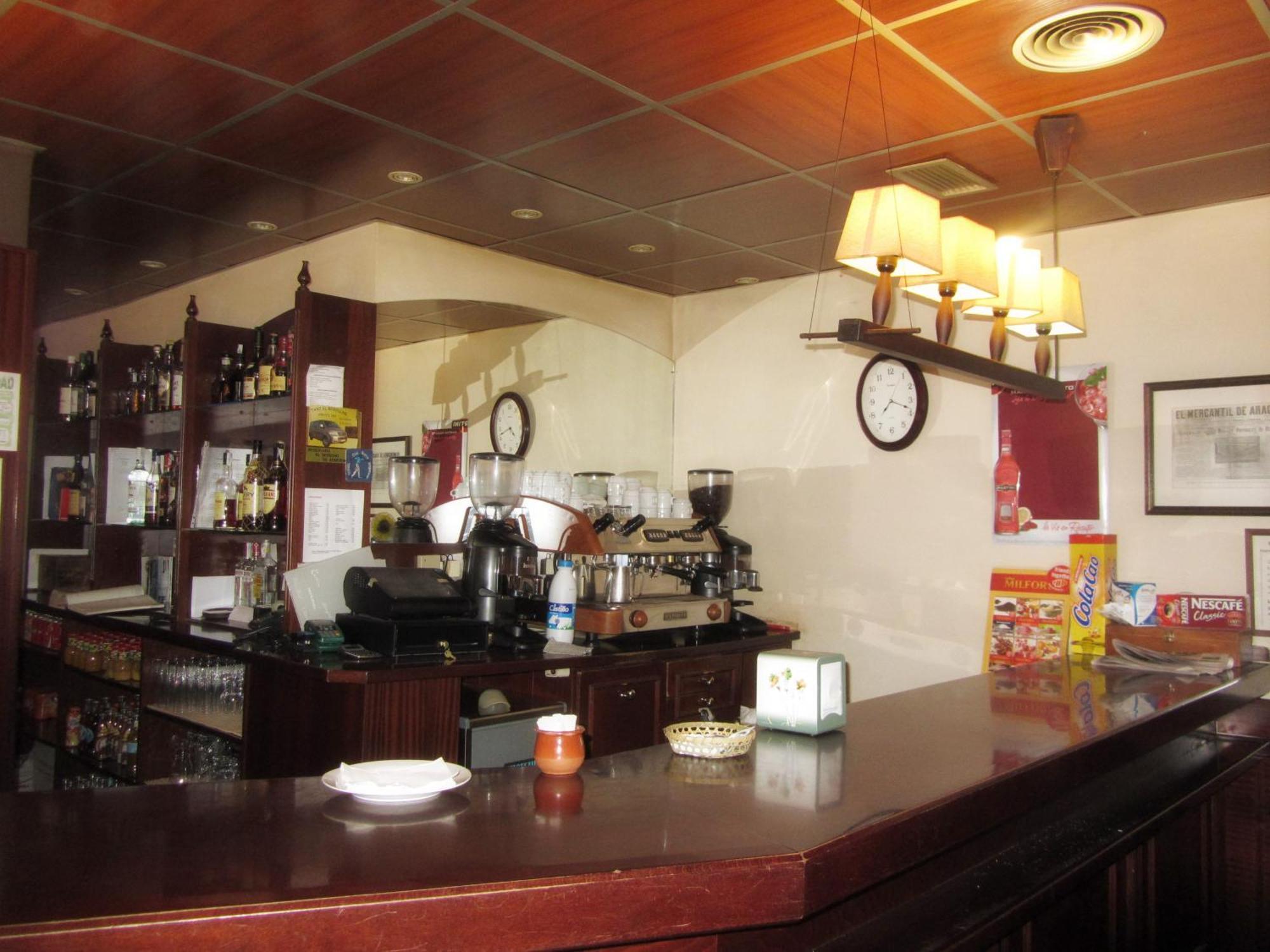 Hotel Villa De Utrillas Buitenkant foto